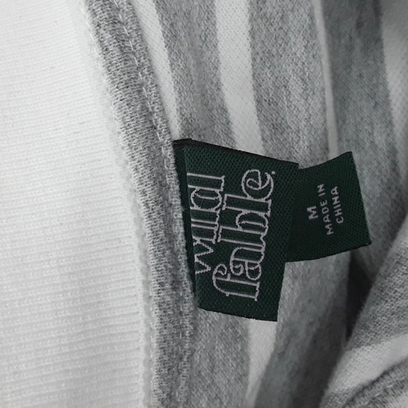 Wild Fable Short Sleeve Top Boxy Cropped Polo T-Shirt Gray White Womens Size M - Picture 8 of 8